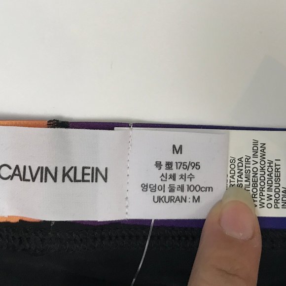 Calvin Klein Low Rise Trunk PRIDE - Picture 4 of 7